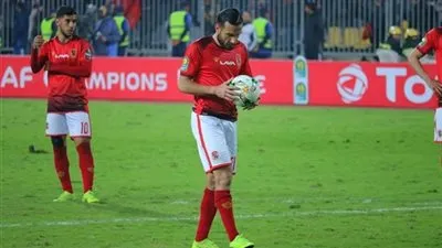 أول تعليق من علي معلول بعد تجديد تعاقده مع الأهلي