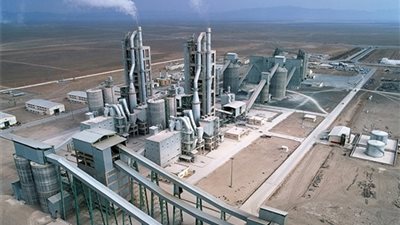 استمرار غلاء أسعار الأسمنت في إيران