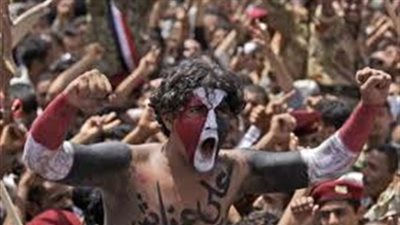 حكايات اليوم.. ثورة 11 فبراير باليمن.. ورحيل علاء ولي الدين‎