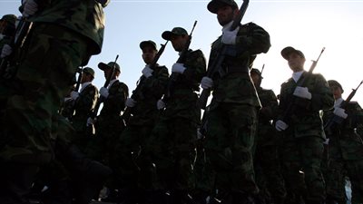 الحرس الثوري الإيراني يهدد ويوجه دعوة للقوات الأمريكية في المنطقة