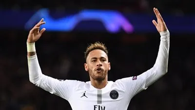 تمهيدًا لبيعه لعملاق إنجلترا.. باريس سان جيرمان يُحدد بديل نيمار