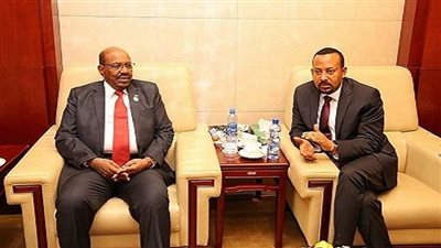 البشير وأحمد يبحثان تشكيل 