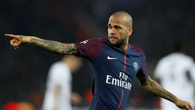 ألفيس: تعلمنا الدرس قبل مواجهة مانشستر يونايتد