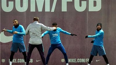 برشلونة يستغني عن نجميه