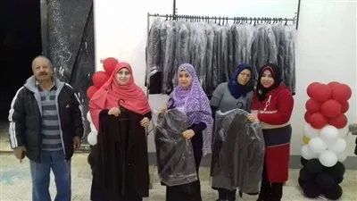 بدء تطبيق الزي الموحد لمعلمي ومعلمات الوادي الجديد (صور)