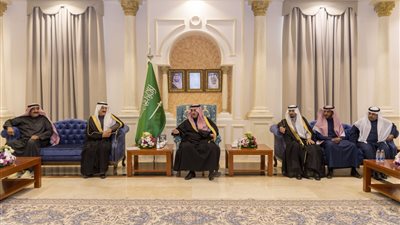 أمير الجوف يستقبل رئيس وأعضاء وفد المنطقة في الجنادرية 33