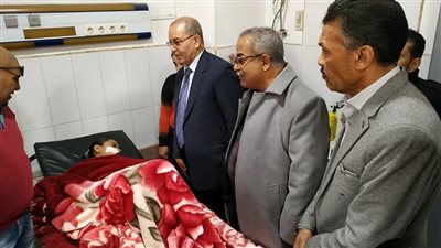 قيادات تعليم بورسعيد في زيارة للتلميذة 