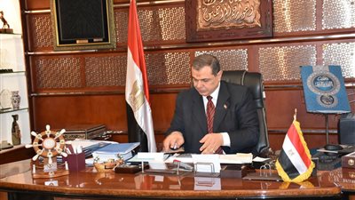 القوى العاملة: فض احتجاج لعاملين في شركة للأدوية بالجيزة