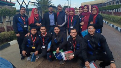 طلاب جامعة دمنهور يشاركوا بملتقى الأسر والاتحادات الطلابية (صور)