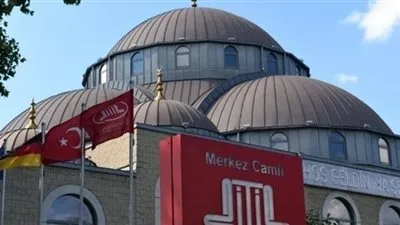 ألمانيا.. حظر نشاط الأئمة الأتراك في السجون بسبب التجسس