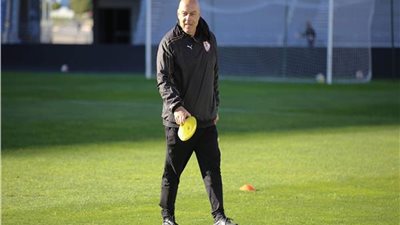 جروس: سنواجه نصر حسين داي من أجل الفوز فقط