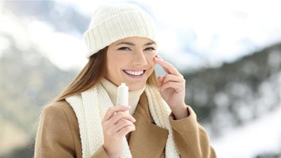 نصائح ذهبية للحفاظ على رطوبة البشرة خلال فصل الشتاء
