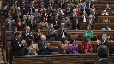 الحكومة الإسبانية تميل لعقد انتخابات مبكرة فى أبريل بعد فشل الحوار مع كتالونيا