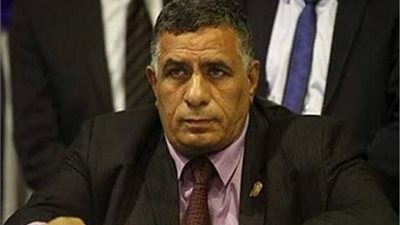 أمين اتحاد عمال مصر يؤيد تعديل الدستور: 'مفيش رئيس هيجي 4 سنوات فقط'