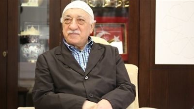 جولن: أردوغان حولنا إلى كبش فداء لجمع كل السلطات في يده