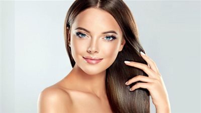 توقفي عن ارتكاب هذه العادات السيئة لتحصلي على شعر صحي في الشتاء