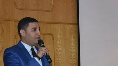 مصطفى ثابت يثمن توجه 