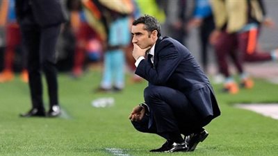 برشلونة يعلن استمرار 