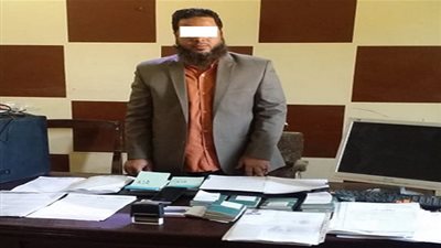 ضبط مدير شركة لإلحاق العمالة بالخارج  لنصبه على الشباب راغبي السفر
