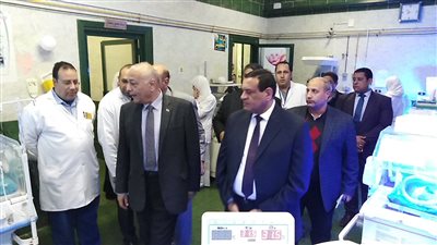 محافظ البحيرة يتفقد تطوير قسم الطوارئ والعناية المركزة بمستشفى الرحمانية (صور)