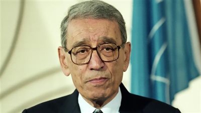 حكايات اليوم.. اكتشاف مقبرة توت عنخ أمون ورحيل بطرس غالي