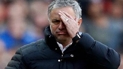 رسميا.. مانشستر يونايتد يعلن خسائر الاستغناء عن جوزيه مورينيو