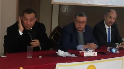 محافظ البحيرة الأسبق: الصناعة هى الملاذ الرئيسي لاستقرار اقتصاد الدولة (صور)