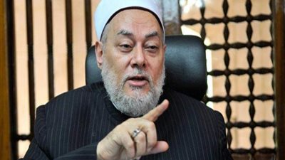 علي جمعة: حب الوطن من الإيمان.. وعدم التعليم عدوان على العقل البشري 