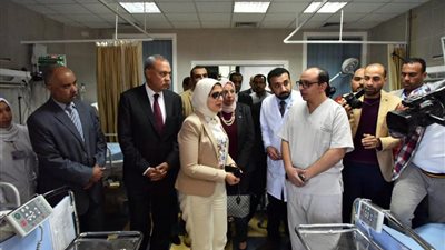 وزيرة الصحة تراجع استعدادات قنا لتنفيذ مبادرة فيروس 