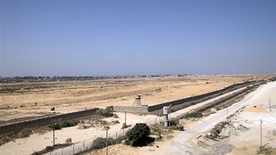 إعمار سيناء يستفز الإرهاب.. المشروعات القومية مستمرة بتوجيهات 