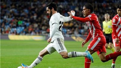 ريال مدريد يفتح المزاد على 