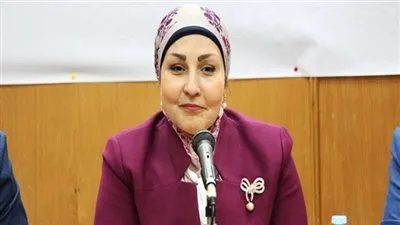 هالة فوزى تستقيل من حزب المحافظين 