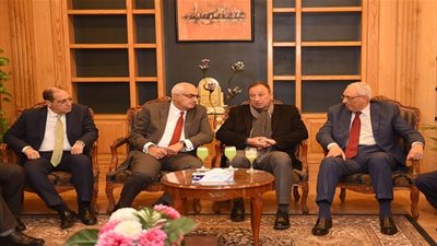 المنصورة تكرم محمود الخطيب في احتفالية 