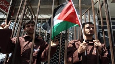 إسرائيل تحتجز 138 مليون دولار للفلسطينيين