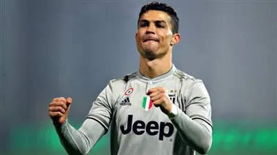 نجم يوفنتوس عن رونالدو: رمز وليس مجرد لاعب