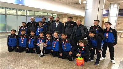 أهلي 2006 يعود للقاهرة بعد التتويج بـ