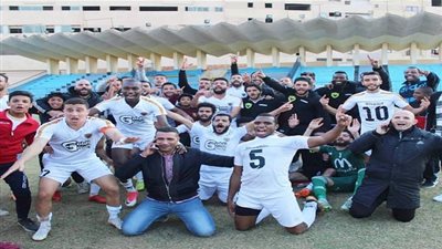 جولدي والاتصالات يلحقان بالبنك والسكة إلى دورة الترقي