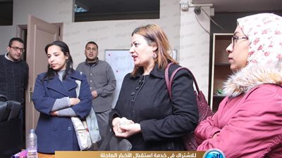 إيمان عوف في جولة بـ'الفجر': فتح باب الانتساب ولائحة للأجور أبرز نقاط برنامجي الانتخابي (صور)