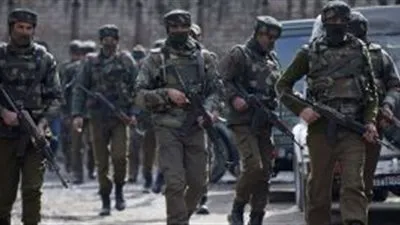 مقتل اثنين من مدبري تفجير كشمير في اشتباك مع الأمن