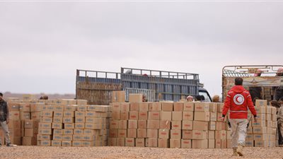 الحكومة السورية تقرر فتح ممرين انسانيين لخروج اللاجئين من مخيم الركبان