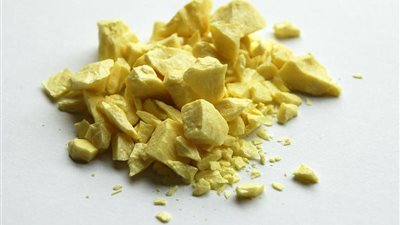 استخدمي الكبريت للقضاء على حب الشباب نهائيا 