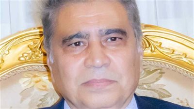 محافظ المنيا يُحيل 46 موظفا للتحقيق لغيابهم عن العمل بمركز العدوة