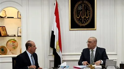 الإسكان: تنفيذ 132 مشروعًا منها 53 للطرق والمرافق باستثمارات 18 مليار جنيه