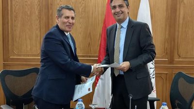 توقيع بروتوكول تعاون بين بنك ناصر الاجتماعي والهيئة القومية للانتاج الحربي