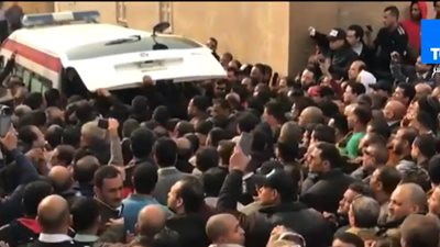 شاهد.. هتافات ضد الإرهاب في جنازة شهداء الدرب الأحمر