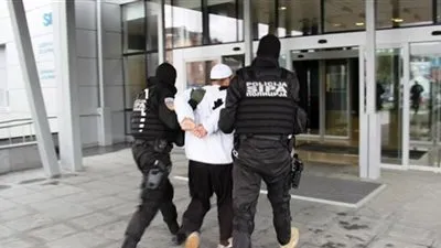 البوسنة تحتجز مهاجرين للاشتباه في صلتهم بالإرهاب