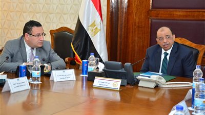 تفاصيل لقاء وزير التنمية المحلية بمحافظ الإسكندرية لبحث منظومة النظافة
