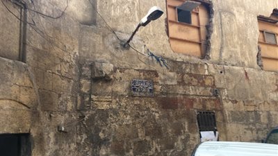 جمال مصطفى عن 