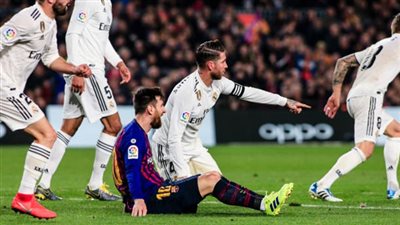 نجم برشلونة يسخر من شكوي ريال مدريد المتكررة من الحكام