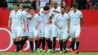 برشلونة يتلقى أنباءًا سارة قبل مواجهة إشبيلية